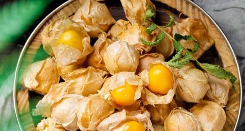 了解姑娘果——一款不容错过的水果（别名、产地、食用方法、营养价值等详细介绍）