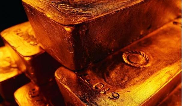 探秘金银的奥秘（从颜色、纯度、价值等方面透视金银之美）